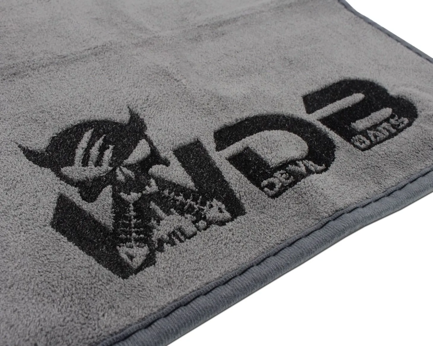 Wild Devil Baits Fishing Towel Angel Handtuch für Raubfischangler Angelhandtuch Werkzeug - Messer - Zubehör